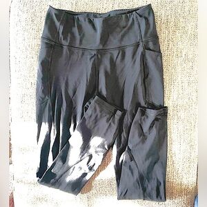 Victoria’s Secret workout leggings
